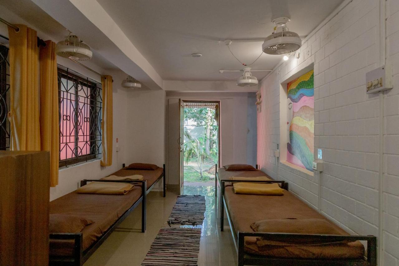 Bunknbrew Hostel Palolem Bagian luar foto