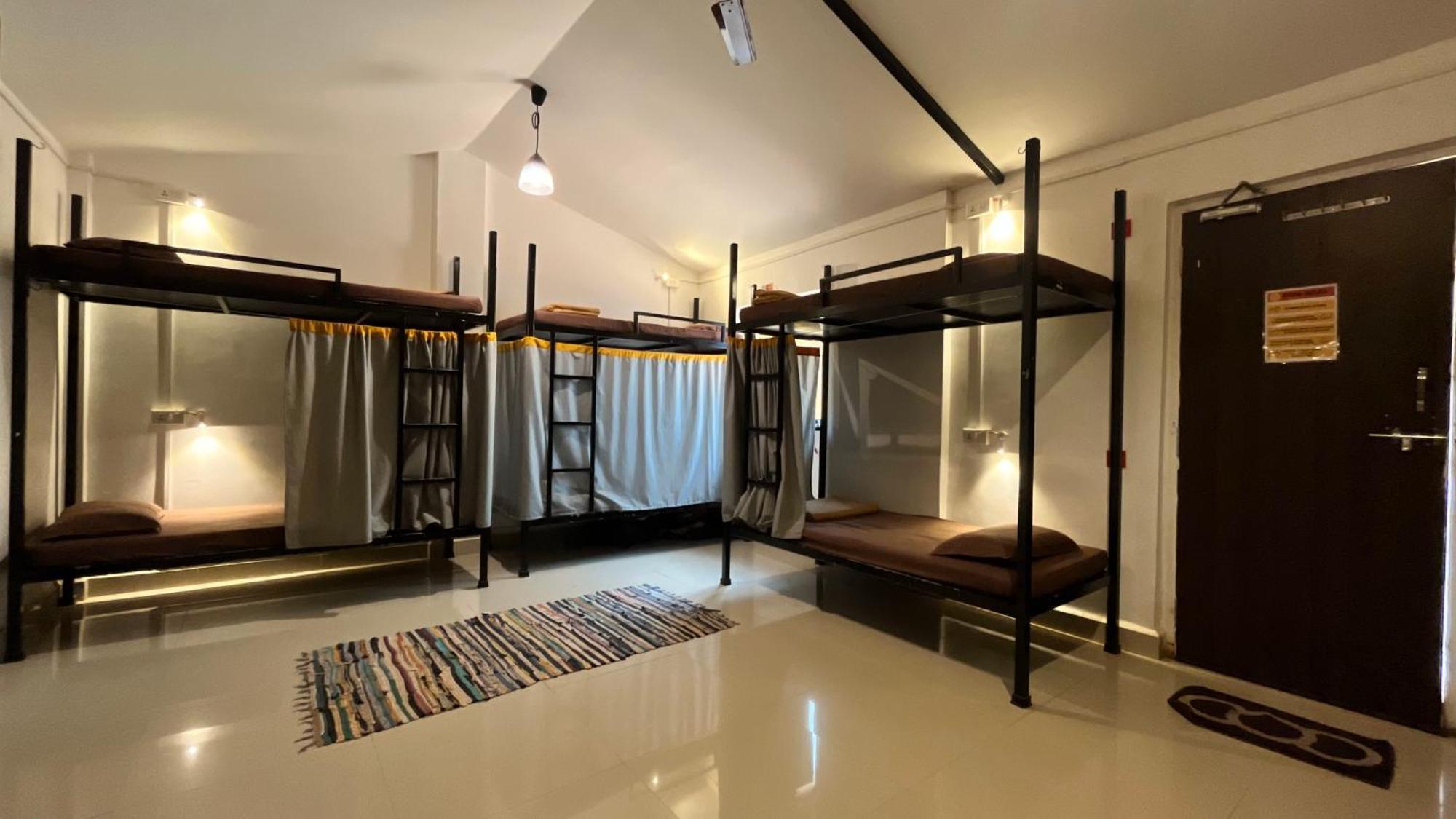Bunknbrew Hostel Palolem Bagian luar foto