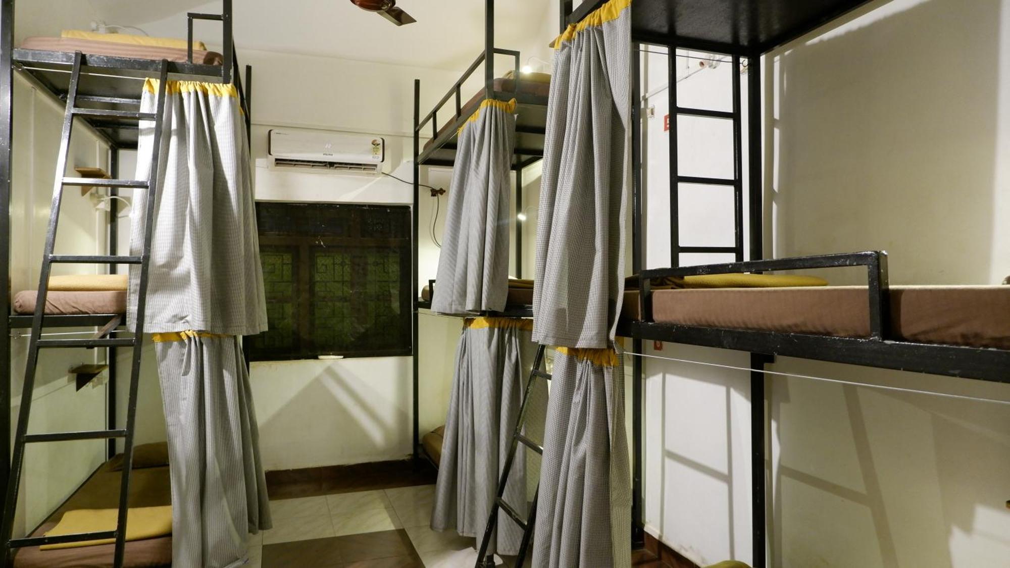 Bunknbrew Hostel Palolem Bagian luar foto